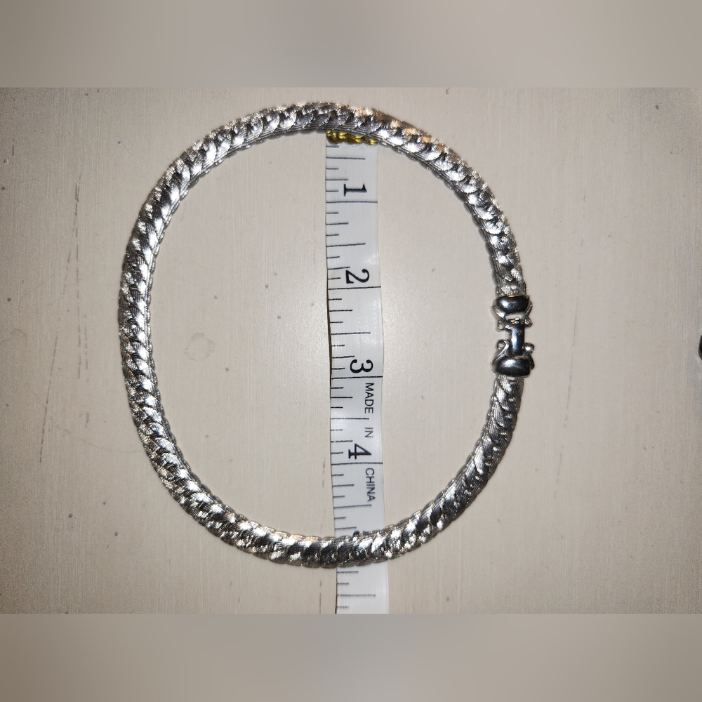 Vintage Silvertone Herringbone Chocker! Not singed from what I can see. - Picture 7 of 7